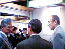 Mayor of Osaka interested in Biocom Technologies and its innovative product Heart Wizard